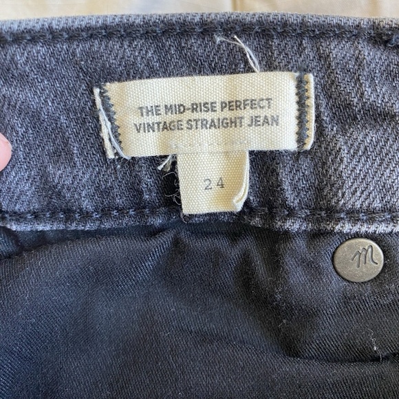 MADEWELL The Mid-Rise Perfect Vintage Straight Distressed Jeans Black Sz 24 - Picture 11 of 13